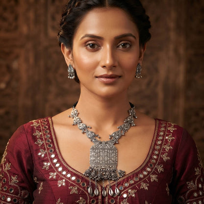 Sophisticated Silver Color Oxidised Necklace Set for Wedding Guest Styling