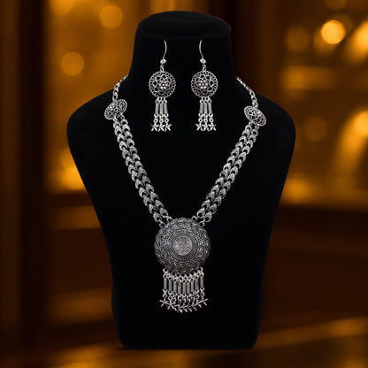Traditional Antique Silver Color Oxidised Necklace Set Perfect For Festive Saree Pairing