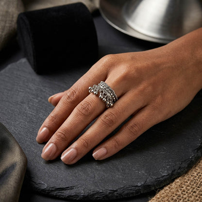 Rope Pattern Silver Color Oxidised Ring Suitable For Daily Casual Fashion Outfits