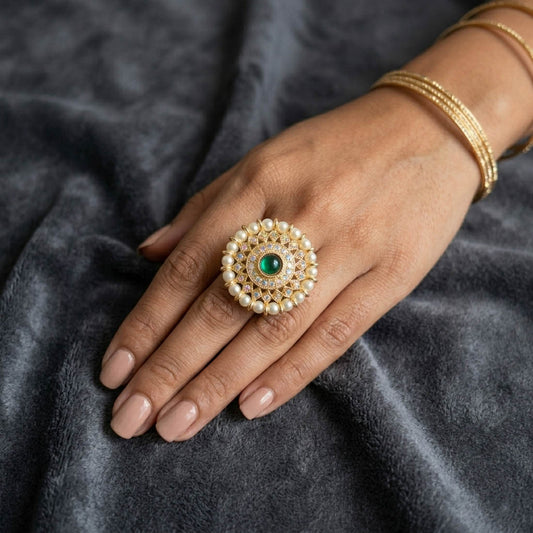 Green Color Elegant Fashion Rings Classic Ethnic Jewelry Style