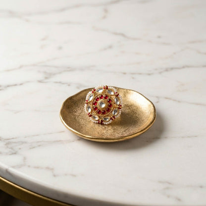 Rote Farbe Elegante Modische Ringe Stilvoller Traditioneller Schmuck