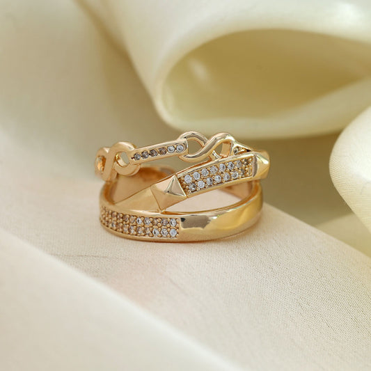 Gold Color Fashion Rings With Stylish Chic Minimal Jewelry Look