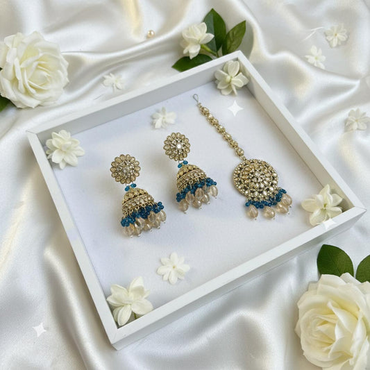 Turquoise Blue Color Kundan Earrings Tikka Set With Classic Festive Kundan Earrings