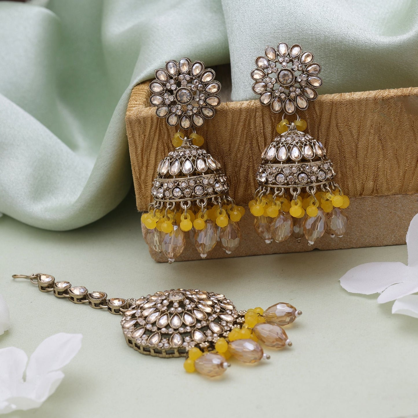 Yellow Color Kundan Earrings Tikka Set With Bright Festive Kundan Earrings Appeal