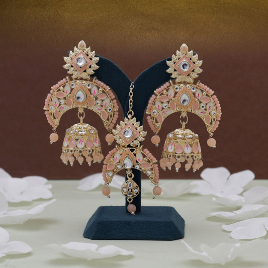 Peach Color Meena Work Kundan Earrings Tikka Set With Elegant Festive Kundan Earrings