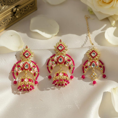 Rani Color Meena Work Kundan Earrings Tikka Set With Luxurious Kundan Earrings Finish