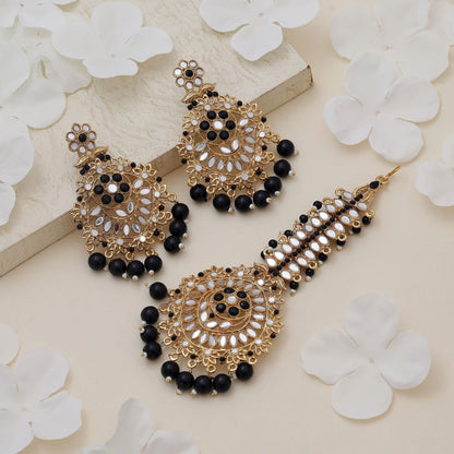 Black Color Kundan Earrings Tikka Set Featuring Statement Ethnic Kundan Earrings