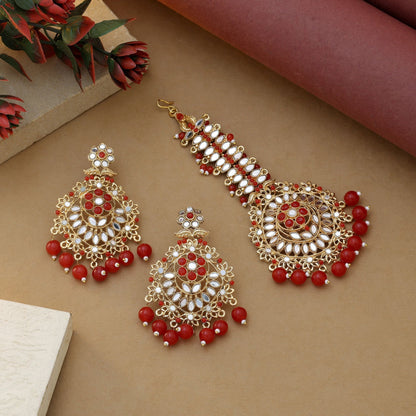 Red Color Kundan Earrings Tikka Set Featuring Bold Festive Kundan Earrings
