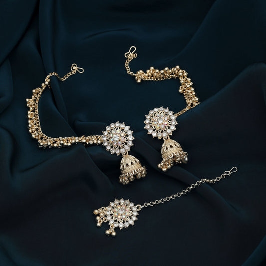 White Color Kundan Earrings Tikka Set Classic Traditional Wedding Wear Jewelry Set