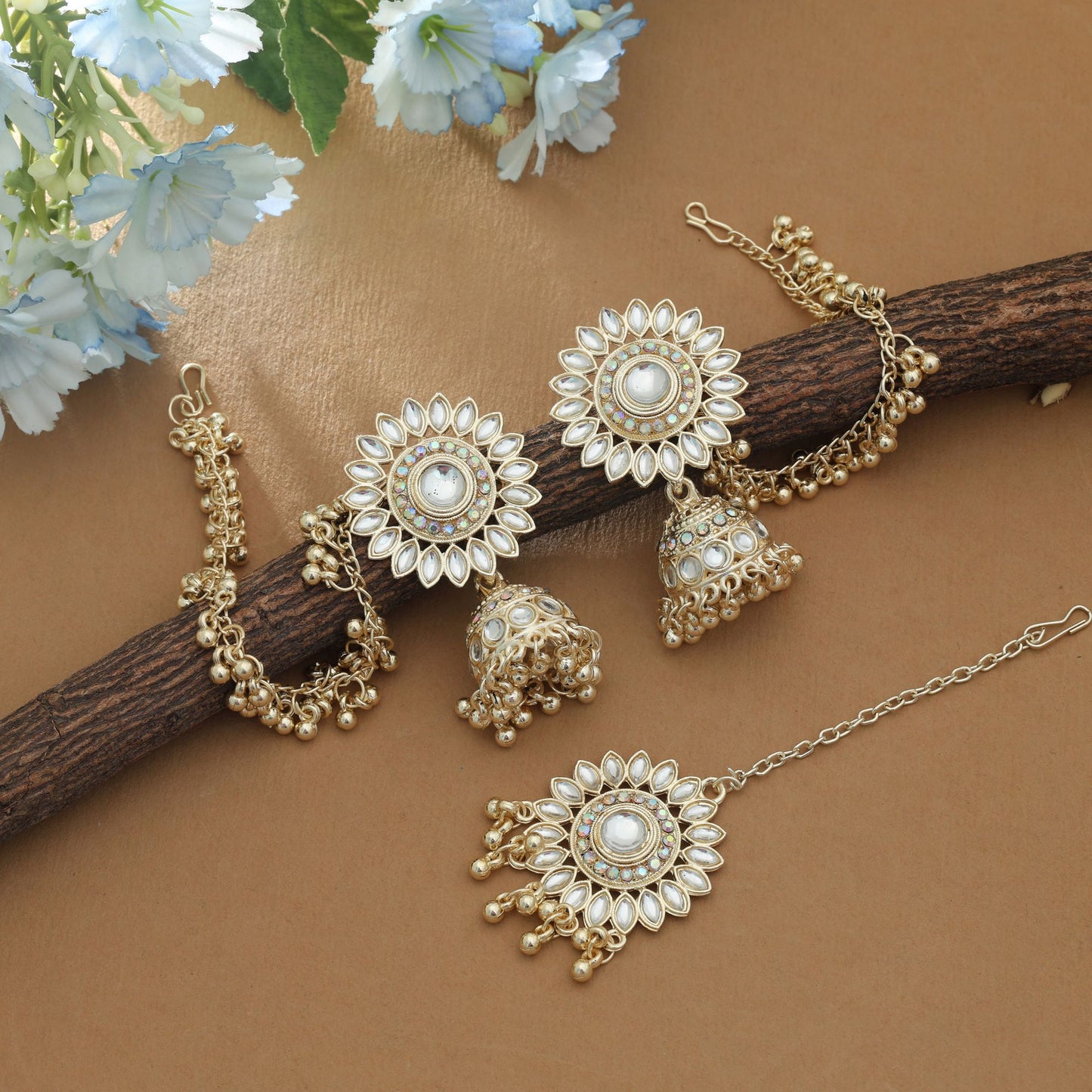 White Color Kundan Earrings Tikka Set Stylish Ethnic Party Wear Jewelry Collection