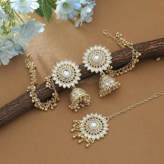 White Color Kundan Earrings Tikka Set Stylish Ethnic Party Wear Jewelry Collection