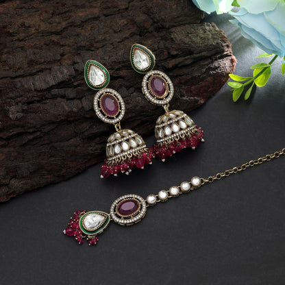 Stylish Rani Color Kundan Earrings Tikka Set For Bridal Wedding Occasion Looks