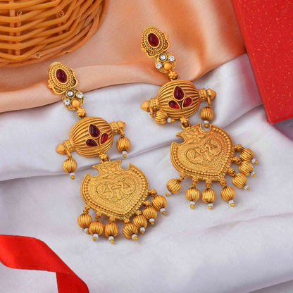 Beautiful Rani Color Matte Gold Earrings For Party And Cultural Functions