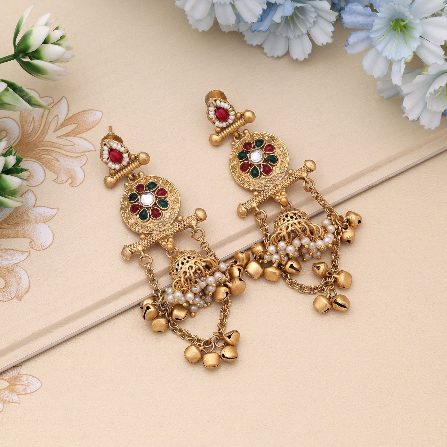Rani & Grüne Statement Designer Matte Gold Ohrringe