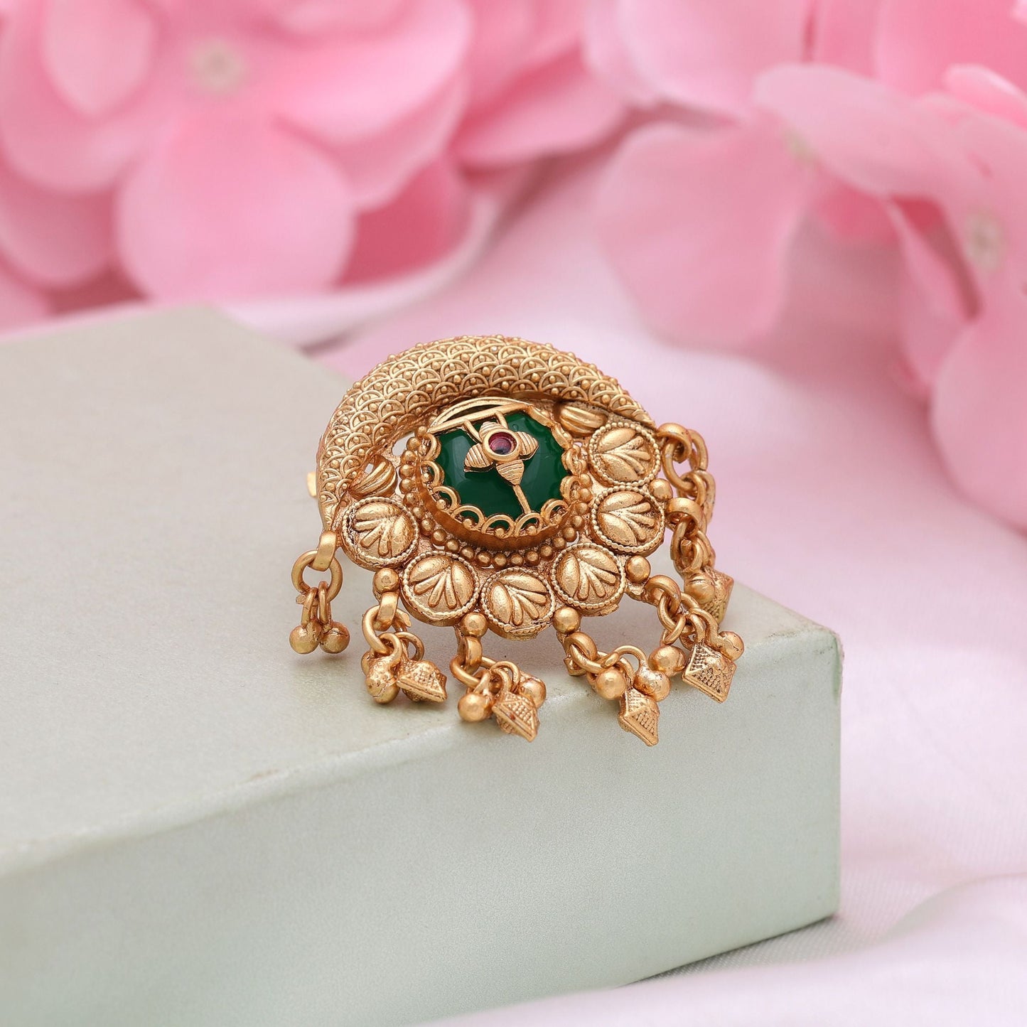 Green Color Matte Gold Rings Reflecting Heritage Artistry And Premium Handcrafted Detailing