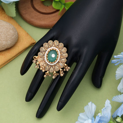 Pistaziengrüne Farbe Matte Goldringe Traditioneller Ethno-Schmuck