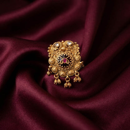 Rote Farbe Matte Goldringe Kühne Festliche Brautschmuck Kollektion Design