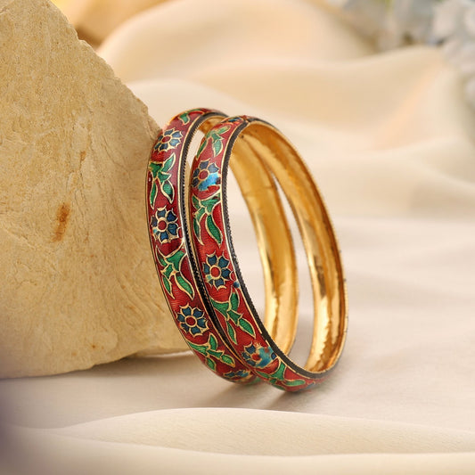 Multi Color Hand Painted Meenakari Bangle Showcasing Artistic Detailing