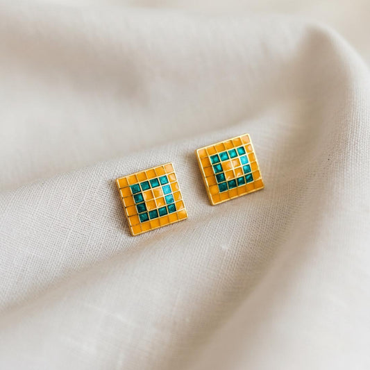 Multi Color 4 Pieces Of Meenakari Earrings (MKE101CMB)