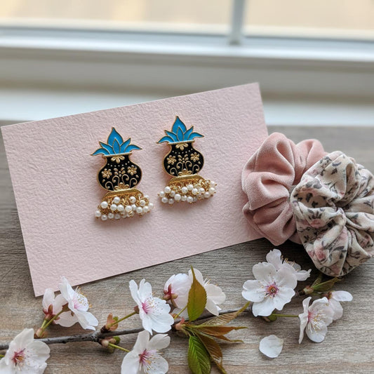 Multi Color 2 Pieces Of Meenakari Earrings (MKE102CMB)