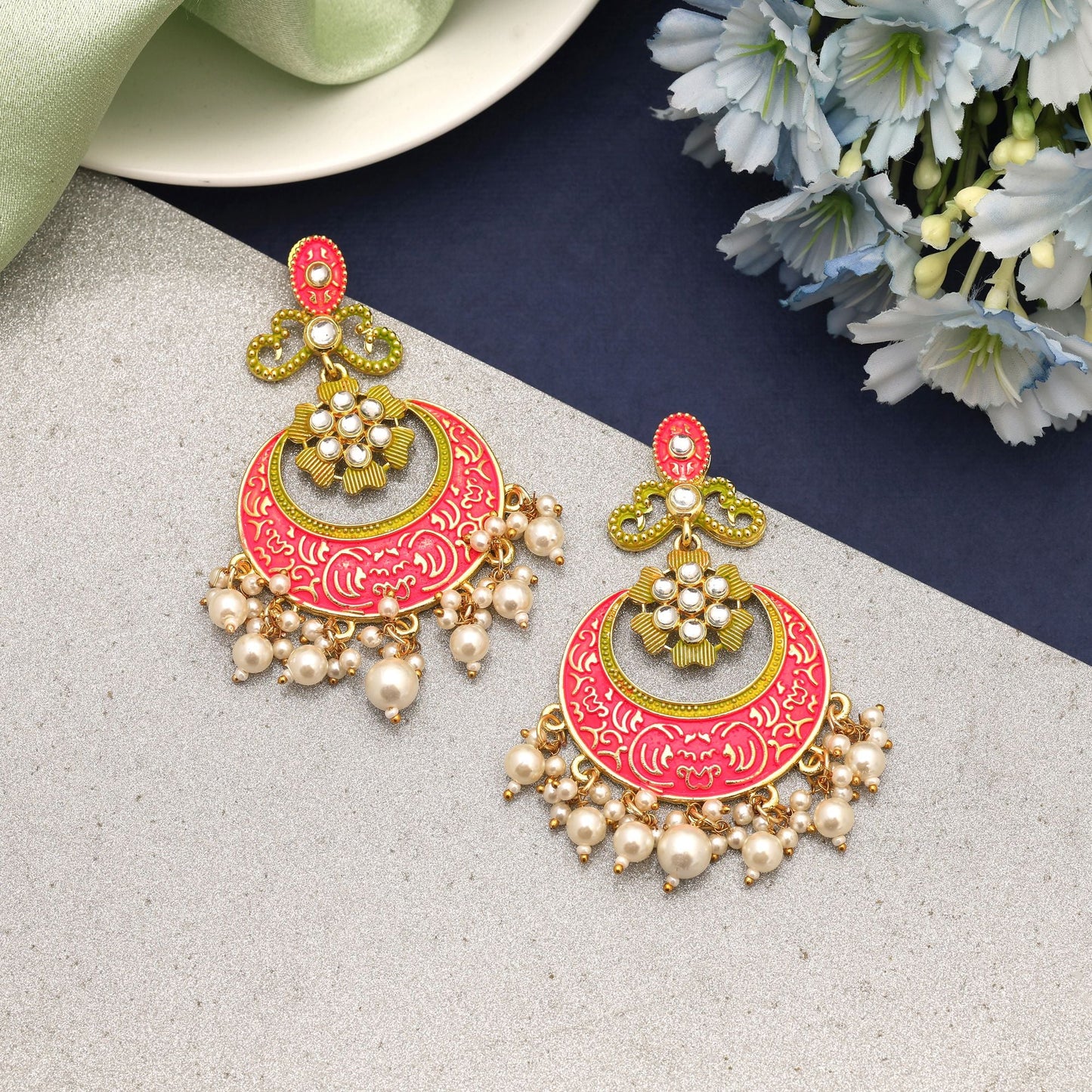 Rani Color Mint Meena Ohrringe geschaffen für königliche ethnische Eleganz und Feierlichkeiten