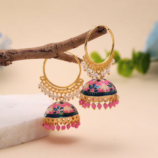 Pinkfarbene Meenakari-Ohrringe im eleganten festlichen Designer-Schmuckstil