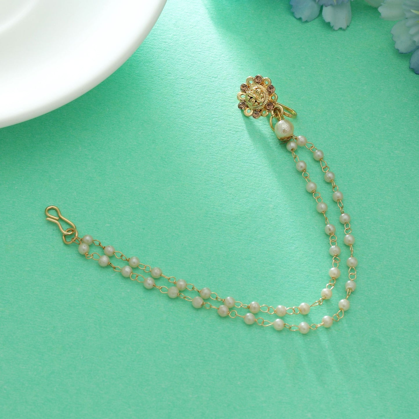 Goldfarbene Nasen-Nath Eleganter klassischer Brautschmuck