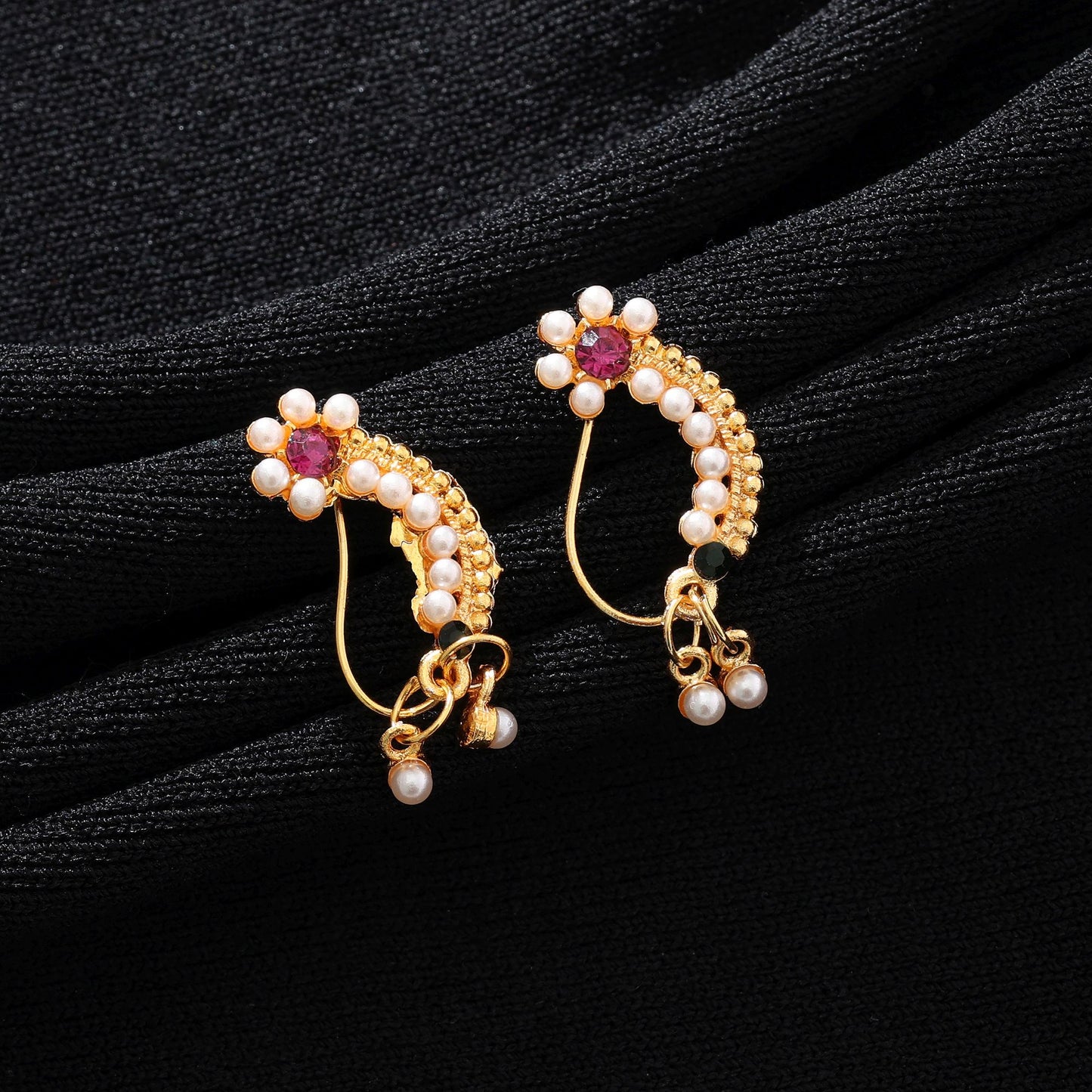 Rani- & Grüne Marathi Nasenring Elegante Ethnische Hochzeitsschmuck