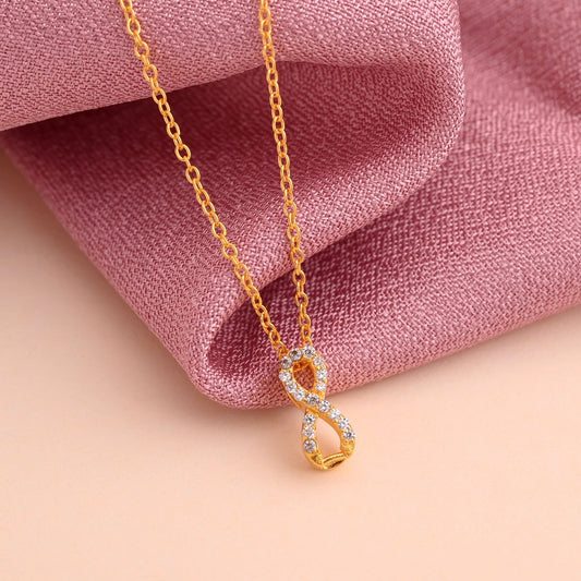 White Color 925 Gold Plated Silver Pendant (OMP114WHT)