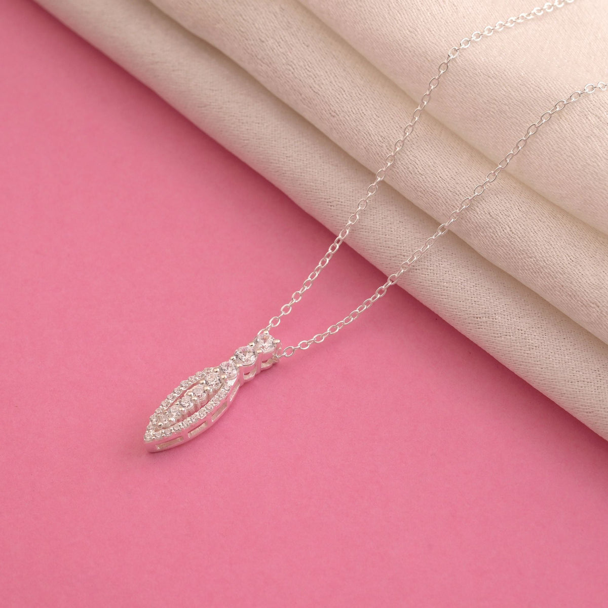 Silver Color 925 Silver Pendant (OMP117SLV) | FEMNARI