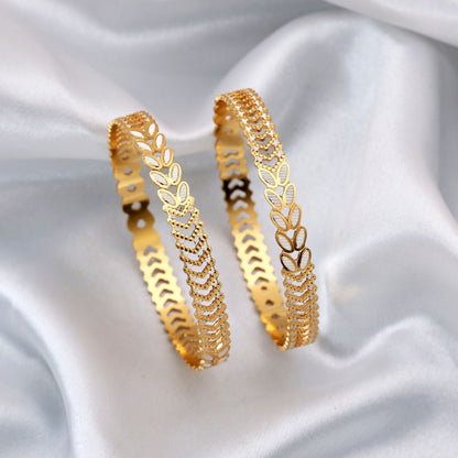 Gold Color 1 Pair Of Fashion Bangle (PLKB134GLD)