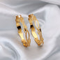 Goldfarbenes Mode-Armreif-Paar (PLKB154GLD)