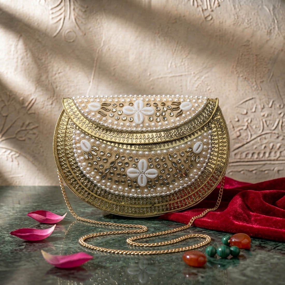 White Color Kundan Metal Handmade Golden Clutch Bags