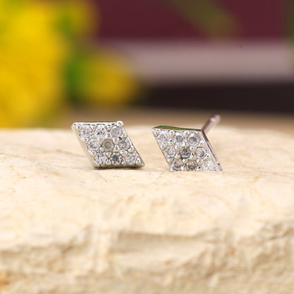 Silberfarbenes, glänzendes 12er Set American Diamond Ohrstecker-Kombination für Partys