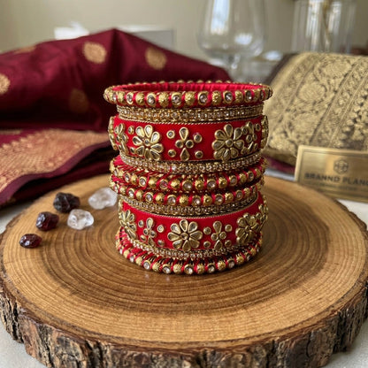 Rote Farbe 1 Set Armreifen Traditioneller Brautschmuck Klassische ethnische Schmuckkollektion