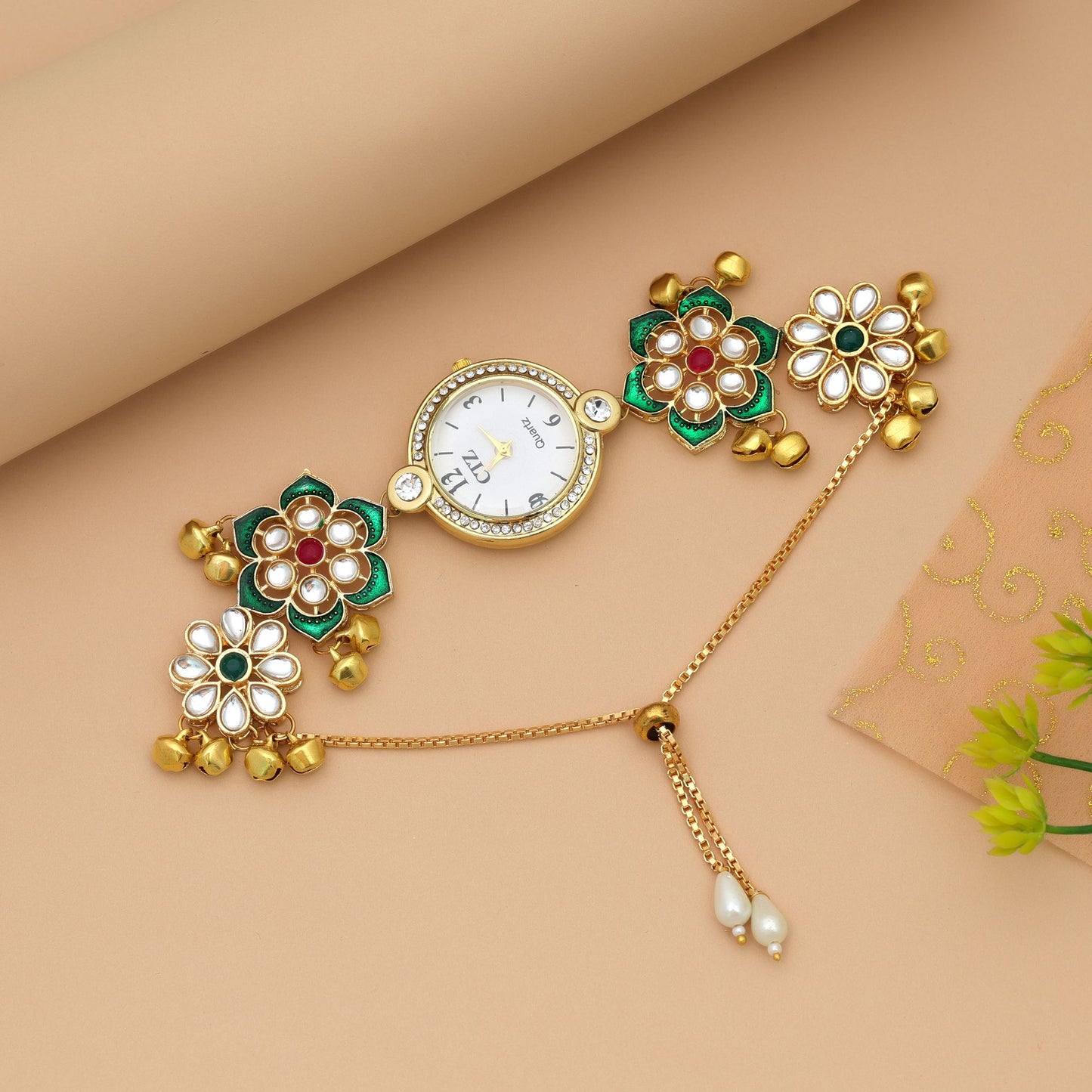 Rani- & Grüne Kundan-Uhr für Mädchen & Frauen Festliche Designer-Uhr