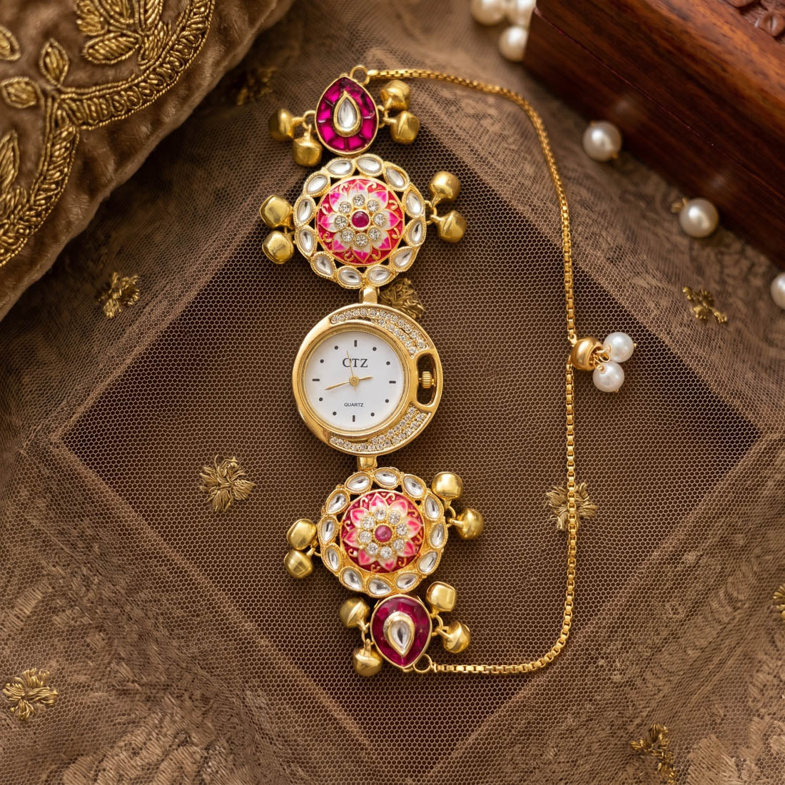 Premium Rani Farbe Klassische Kundan Uhr für Mädchen & Frauen Ethno-Stil