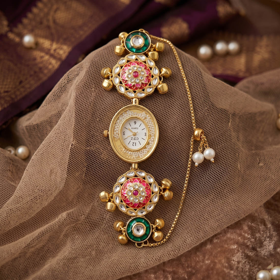 Royal Rani & Grüne Farbe Kundan Uhr für Mädchen & Frauen Armband Design
