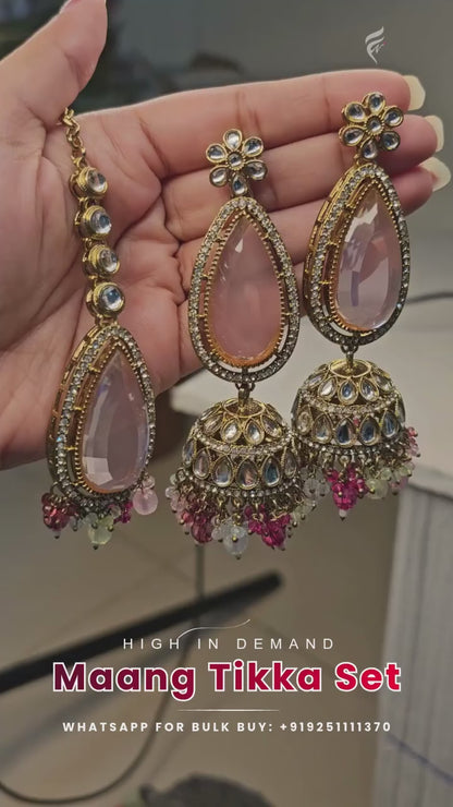Amerikanisches Diamant-Halsketten-Set in Grün, entworfen für zeitlos-traditionelles Styling